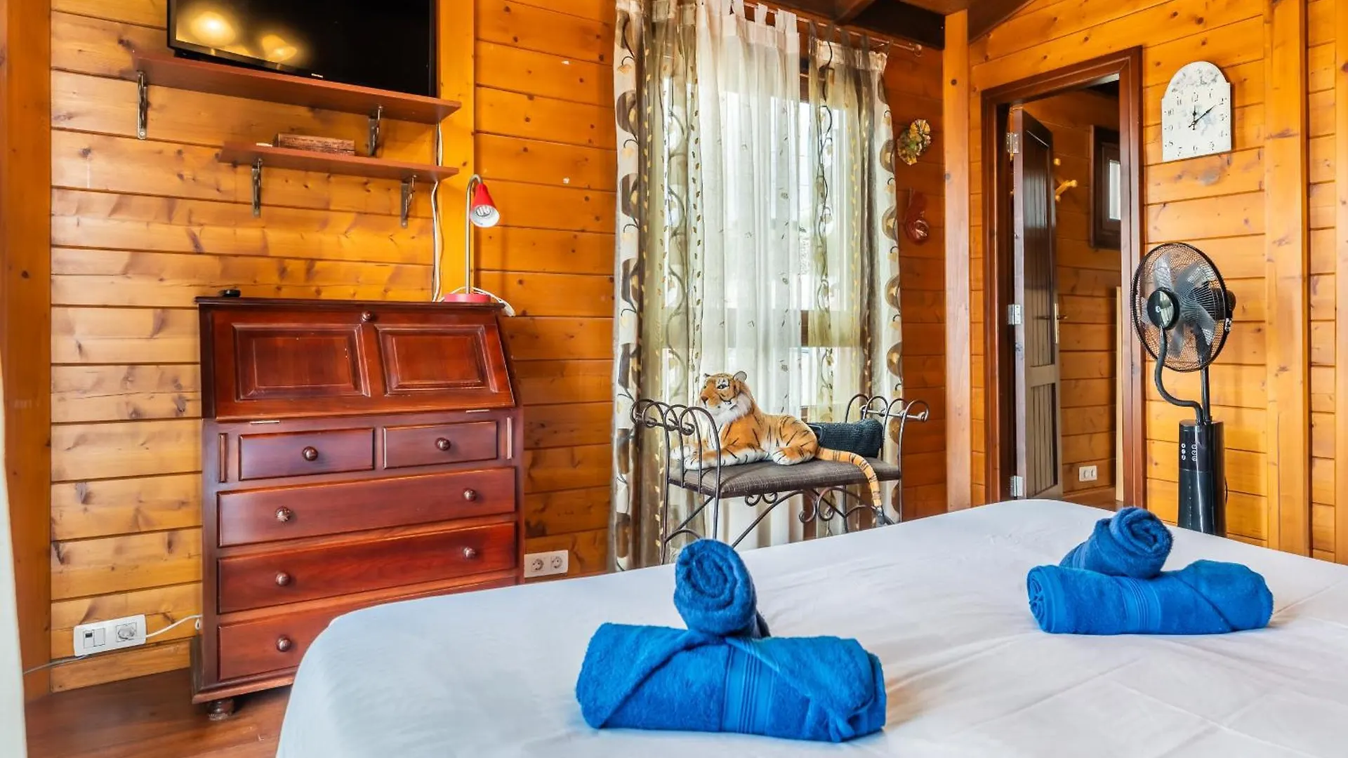 4Br Candelaria Wooden Home -Pool & Views - Parking 펜션