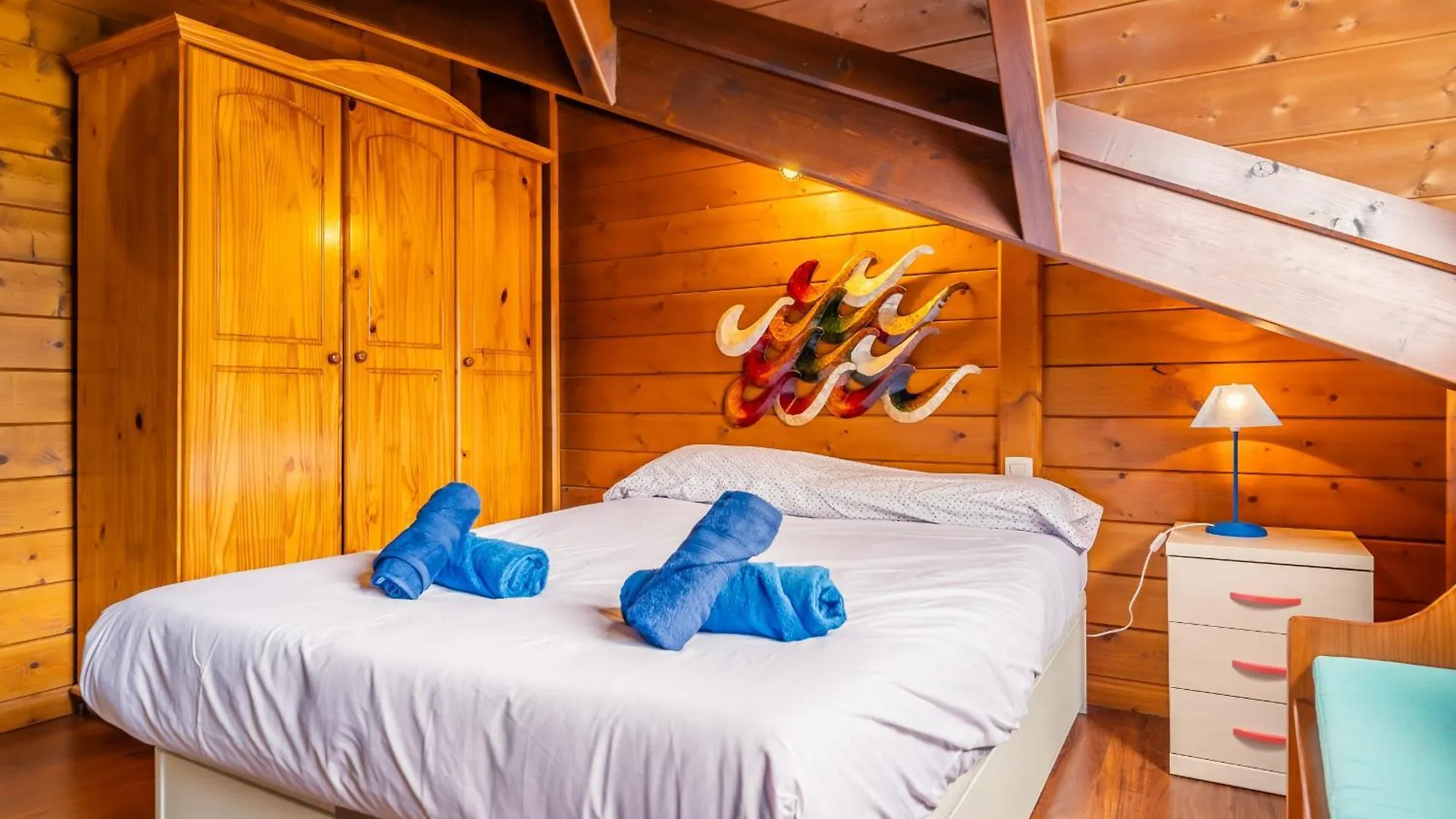 4Br Candelaria Wooden Home -Pool & Views - Parking 스페인
